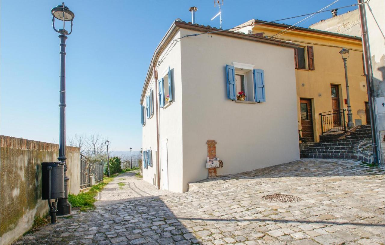 Amazing Home In Belvedere Fogliense With Kitchen Екстериор снимка